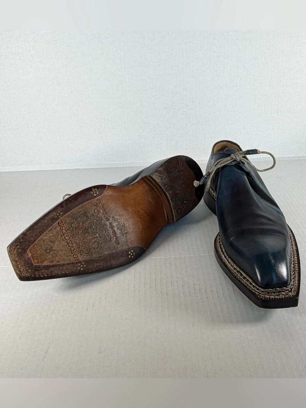 Bettanin & Venturi Handmade Men's Leather Derby Shoes in Deep Navy